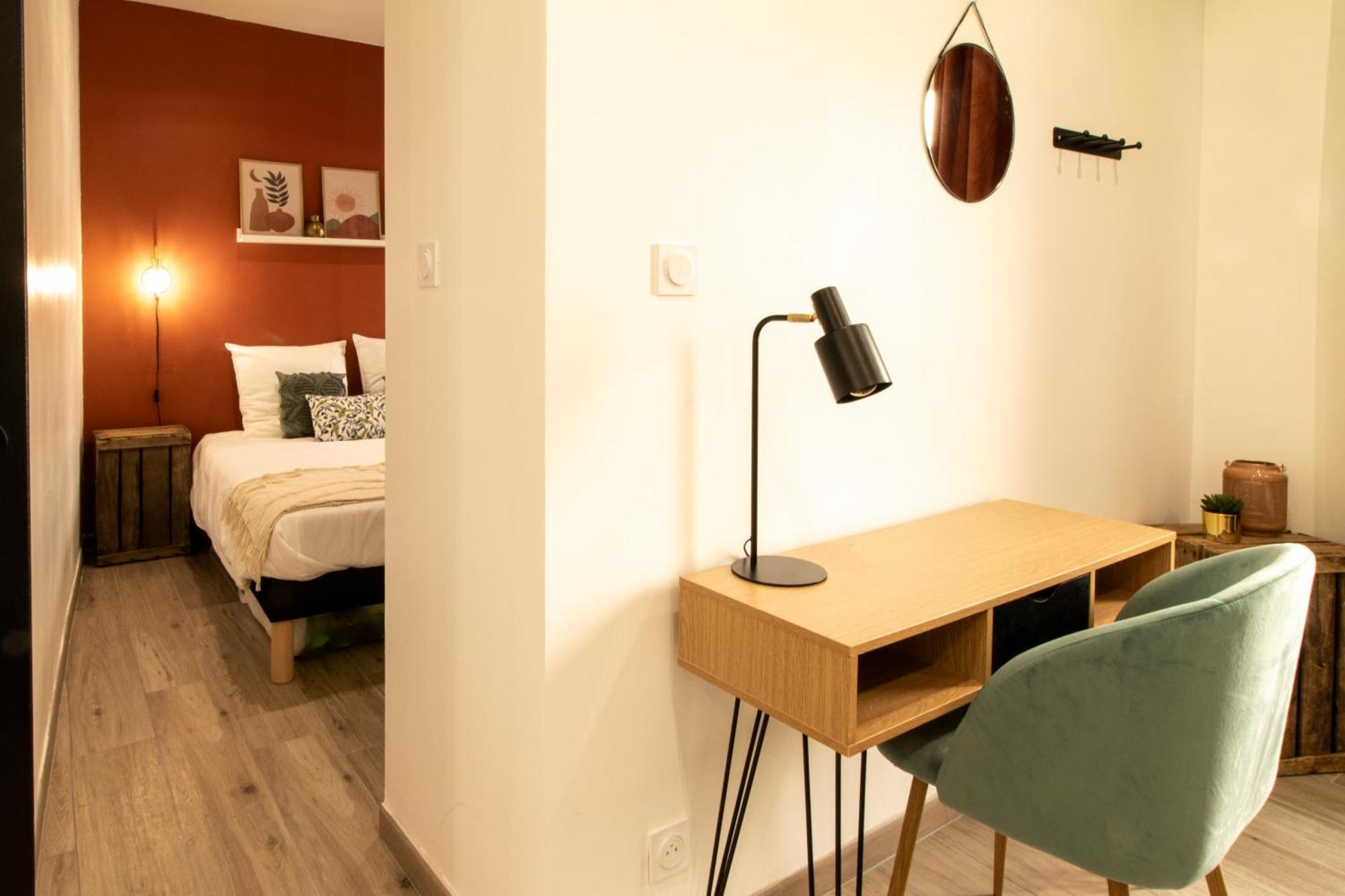 Nimes Centre - A 5 Minutes Des Arenes Apartment Luaran gambar