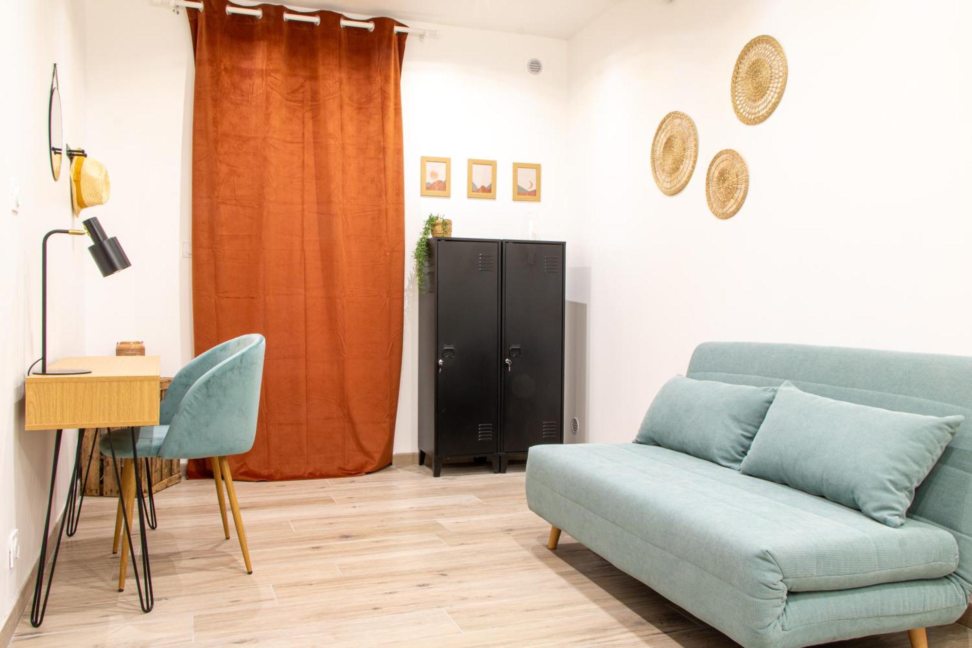 Nimes Centre - A 5 Minutes Des Arenes Apartment Luaran gambar